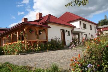 Фото Гостевой дом Cabana Iza г. Bîrsana 2